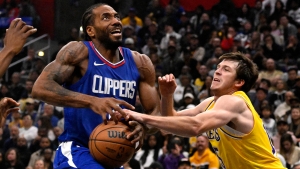 &#039;It&#039;s a different dynamic&#039; when James is out, says Leonard after Clippers beat Lakers