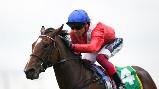 Inspiral and Dettori power home to deny Warm Heart