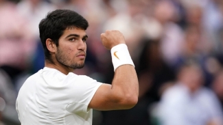 Carlos Alcaraz sets up mouthwatering Wimbledon final with Novak Djokovic