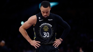 Curry &#039;got stronger as game went on&#039; upon return from injury in Warriors loss
