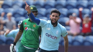 Mahmood sets up crushing win for makeshift England side over Pakistan