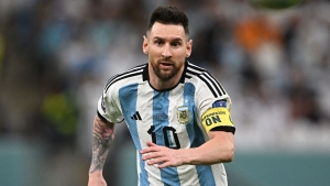 Batistuta backs Messi to beat Argentina World Cup goals record against Croatia