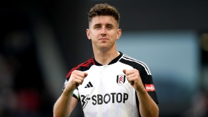 Fulham captain Tom Cairney signs new deal to 2025