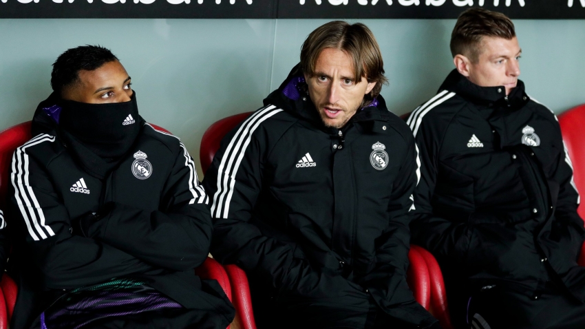 Modric and Kroos understanding of Madrid's midfield revamp, insists Ancelotti