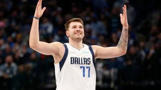 Doncic leads Dallas into tussle with fellow form team Phoenix