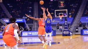 He&#039;s always spectacular these days - Curry brilliance endures in latest MVP-level showing