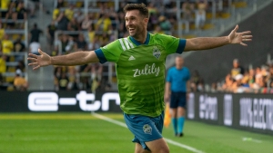 MLS: Sounders clinch play-off spot as Red Bulls stay in hunt