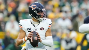 Bears trade quarterback Fields to Steelers for conditional draft pick