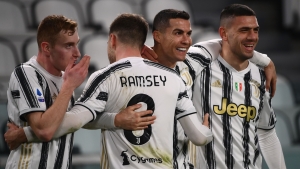 Juventus 3-0 Crotone: Ronaldo at the double as champions go third