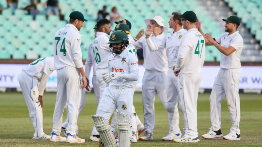 Bangladesh to lodge ICC complaint about umpires and &#039;deplorable&#039; Proteas sledging