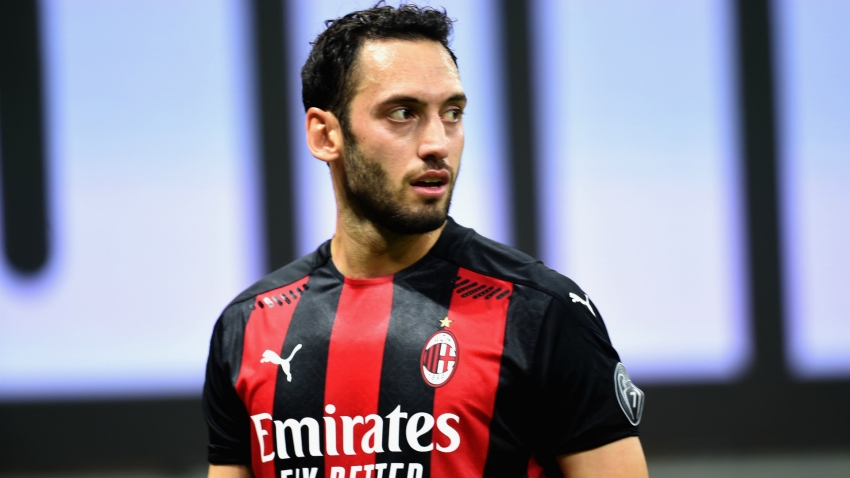 Milan duo Calhanoglu and Hernandez test positive for COVID-19