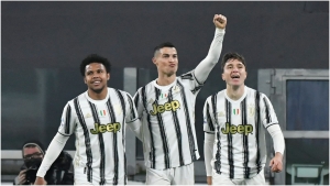 Juventus 2-0 Roma: Ronaldo on point as Bianconeri close in on Serie A leaders