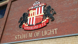 Sunderland apologise to fans after stadium bar decorated in Newcastle colours