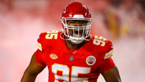 Chiefs, defensive tackle Jones agree to massive 5-year deal