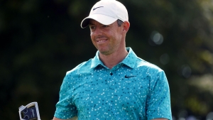 Rory McIlroy recovers from 16th-hole drama to move into contention at Irish Open
