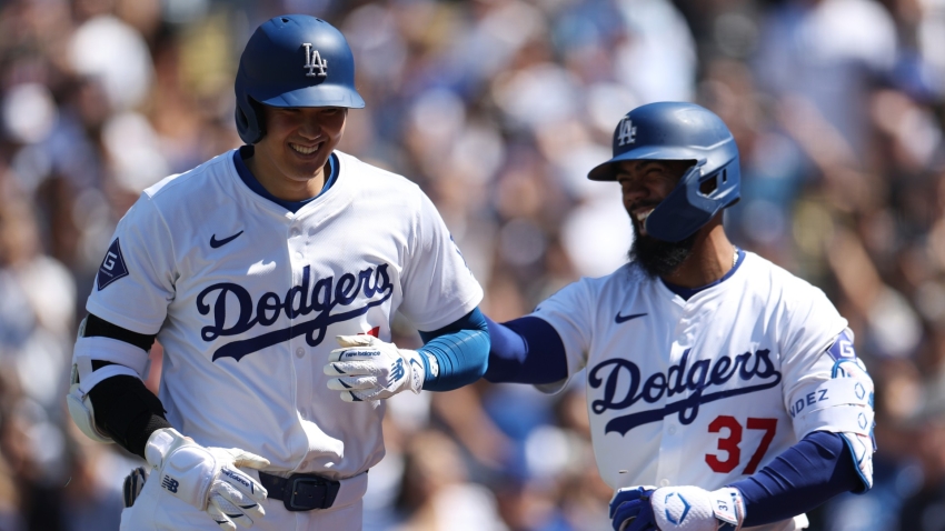 MLB: Ohtani&#039;s two homers help Dodgers sweep