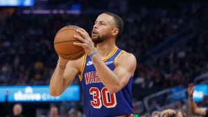 Warriors star Stephen Curry suffers sprained ligament of left foot