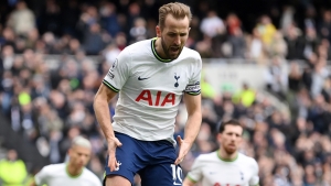 Tottenham want to keep Kane for the rest of his career, claims Conte