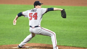 Braves&#039; Fried tosses first complete-game shutout, Royals make history