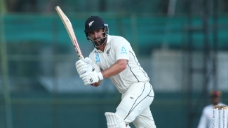 New Zealand all-rounder De Grandhomme retires from international cricket