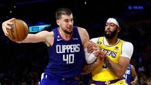 NBA Game of the Week: Lakers look for their first win against the Clippers since 2020