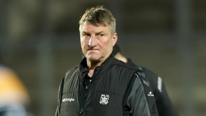 Tony Smith praises Hull FC for battling through the gloom to beat Wigan