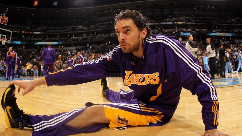 Kobe criticizes Lakers about potential Gasol trade - The San Diego