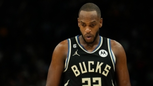 Middleton exits shock Bucks loss with sprained left ankle