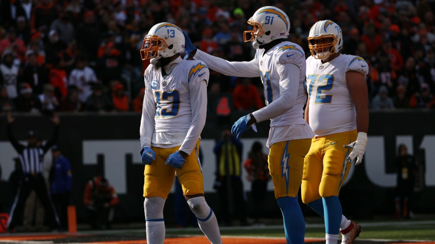 Chargers overwhelm Bengals, Brady and Gronkowski combine again and Lions finally win