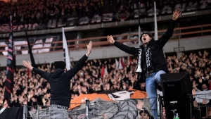 Eintracht Frankfurt fans banned from Champions League last-16 second leg at Napoli