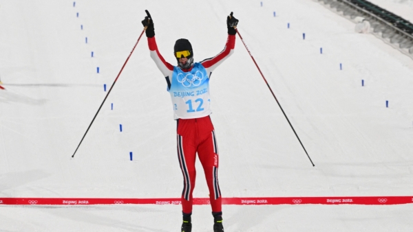 Winter Olympics: Three golds increase Norway&#039;s lead, Germany claim first clean sweep