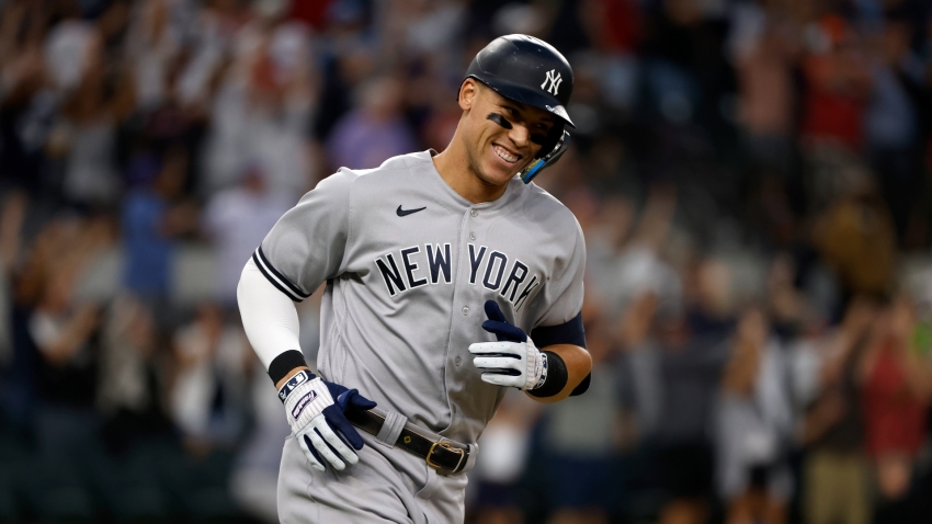 Aaron Judge stays with Yankees in $360m deal