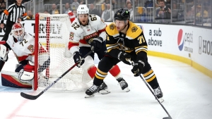 Bruins trade Taylor Hall, Nick Foligno to Blackhawks for prospects