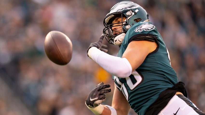 Eagles hand TE Goedert four-year, $57m extension