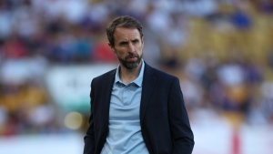 Southgate: England role makes political talk difficult ahead of World Cup