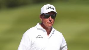 Mickelson to play in LIV Golf Invitational Series opener but plans to still feature at majors