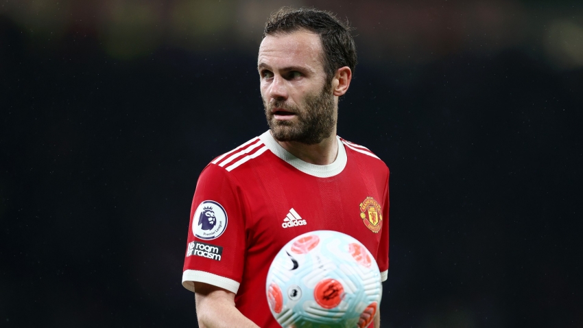 Mata: Anyone who doesn't meet Man Utd standards should not be here