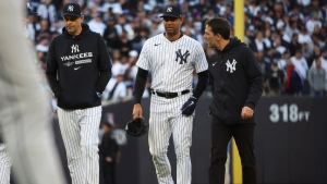 Yankees outfielder Aaron Hicks suffers knee injury, will miss remainder of the season