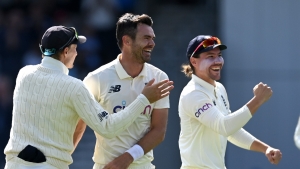 Root hails &#039;GOAT of Tests&#039; Anderson after emphatic Headingley triumph
