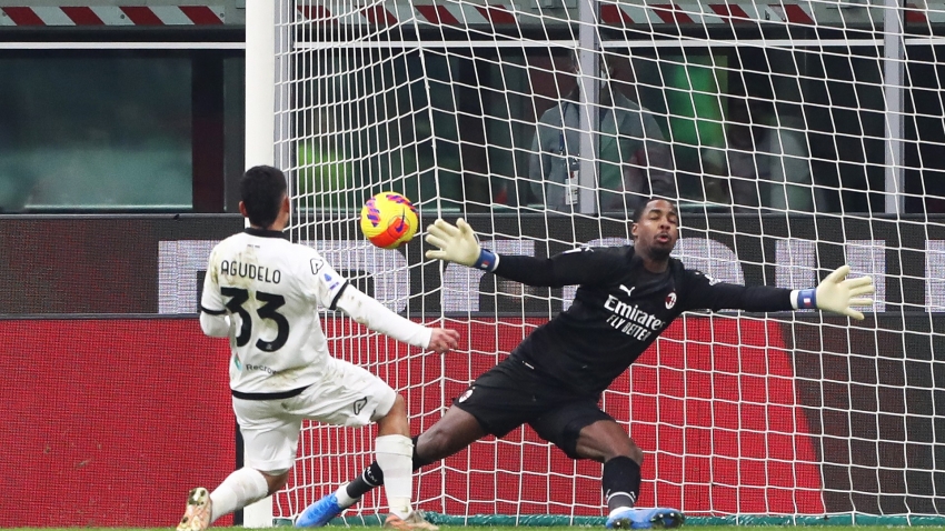 Milan 1-2 Spezia: Wasteful Rossoneri miss chance to go top in dramatic defeat