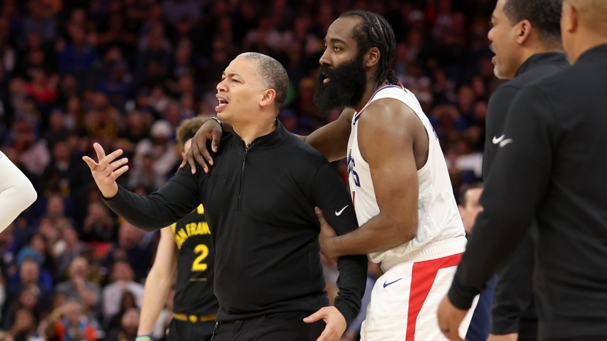 Clippers coach Lue slapped with $35k fine after claiming officials were 'cheating'