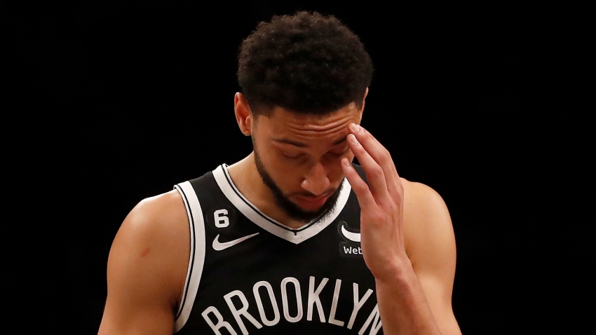 Simmons to miss at least three games with calf strain