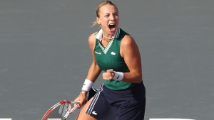 WTA Finals: Kontaveit keeps up electric form against Krejcikova