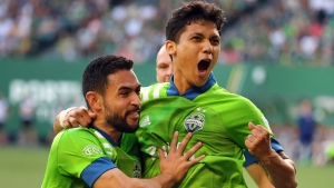 MLS: Sounders hit Timbers for six, Martinez ends Atlanta drought