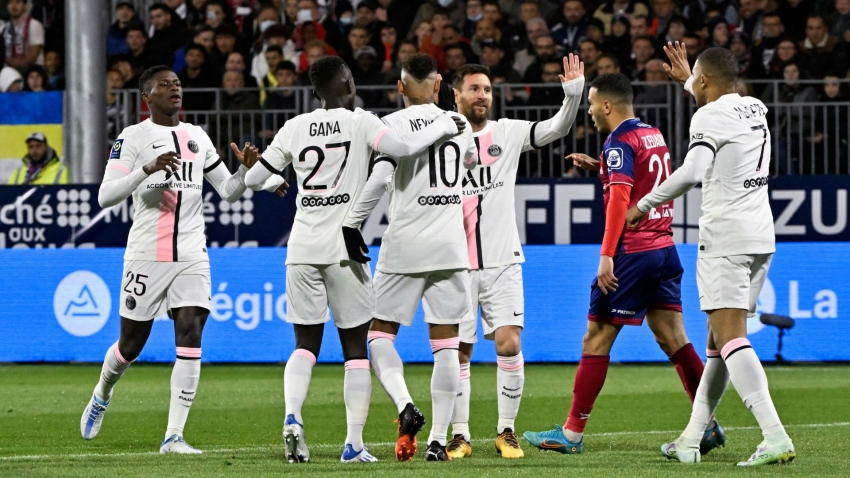 Clermont 1-6 Paris Saint-Germain: Mbappe and Neymar hat-tricks end away slump