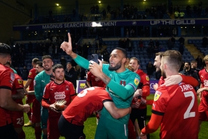 Burnley sign goalkeeper Lawrence Vigouroux on free transfer from Leyton Orient