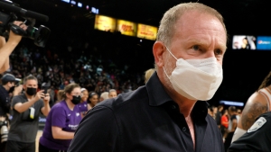 Sarver announces plans to sell Suns and Mercury amid racism and sexism controversy