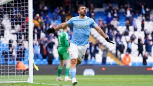 Manchester City 5-0 Everton: Aguero beats Rooney&#039;s United record on City farewell