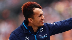 Albon keeps Williams F1 seat for 2023 after earning new deal