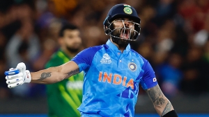 T20 World Cup: Kohli leads India to astonishing turnaround as Pakistan collapse
